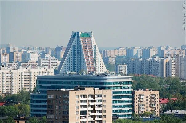 Пирамида ул дмитрия ульянова 31 москва фото Дом на академической - найдено 81 фото