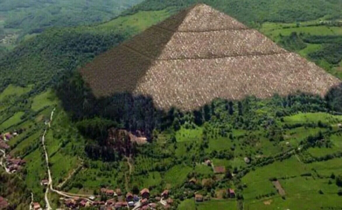 Пирамиды в крыму фото Pin by Ljerka Mišanović on Bosanske piramide Bosnian pyramids, Great pyramid of 