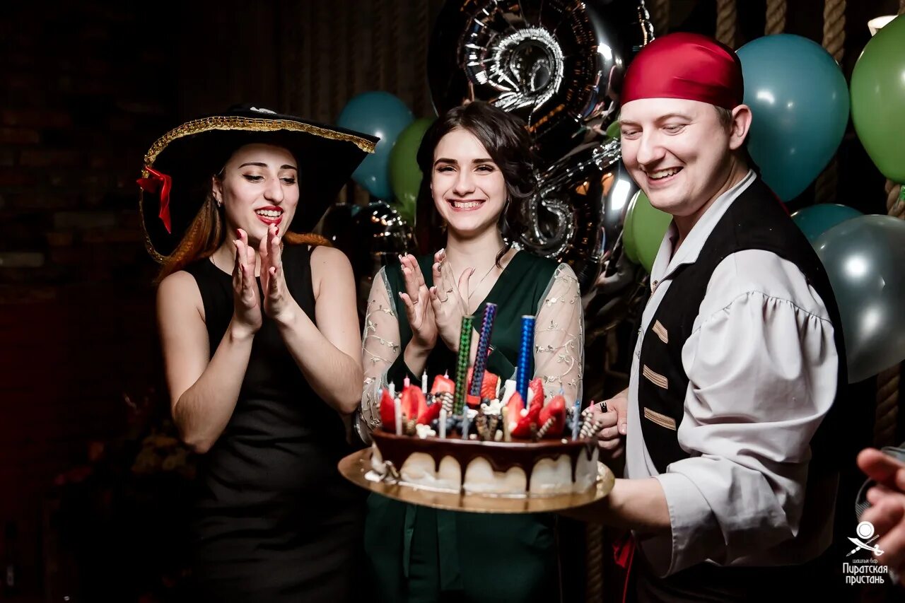 Пиратская бухта ул карла маркса 6 фото Photo: Shashlyk-bar Piratskaya Bukhta, cafe, Kursk, Karl Marx Street, 6 - Yandex
