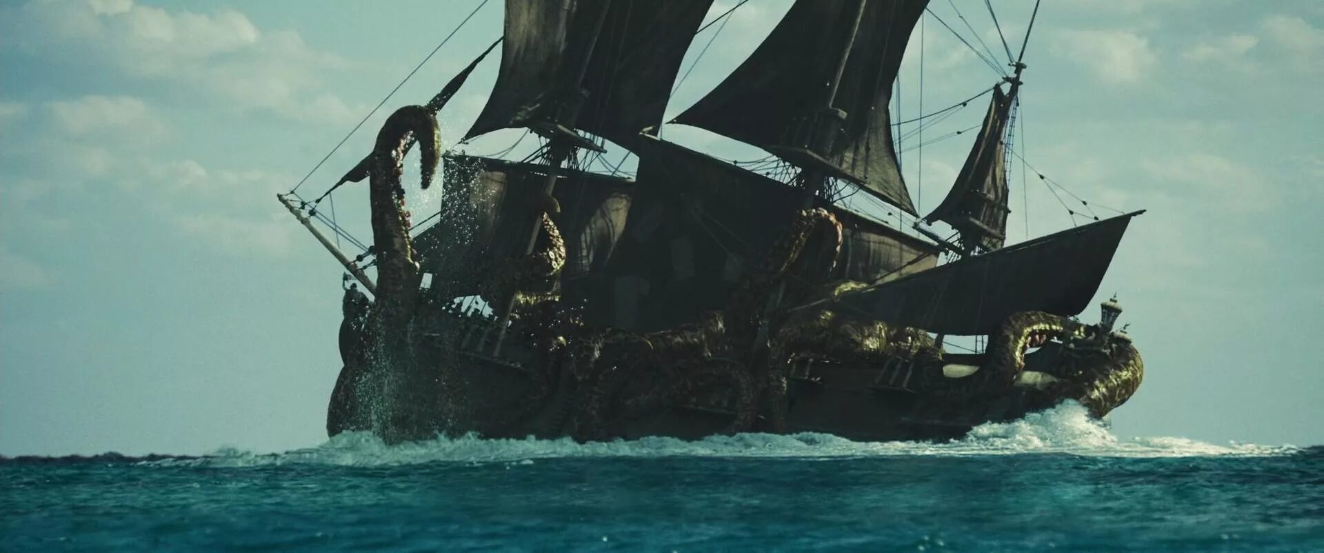 Пираты карибского моря корабли фото Пираты Карибского моря: Сундук мертвеца (2006)