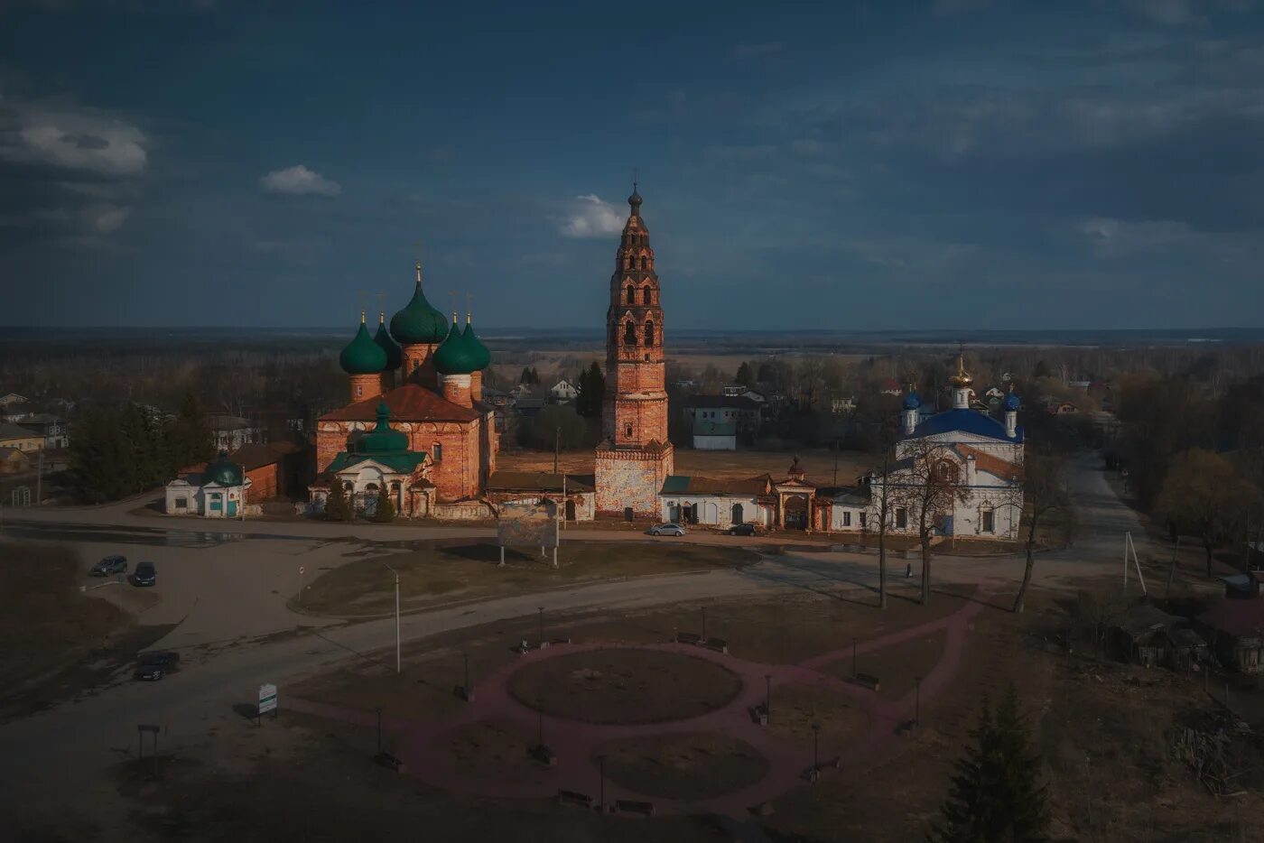 Пироежкин советская ул 33 село великое фото Пролетая над селом Великое / Великосельский кремль