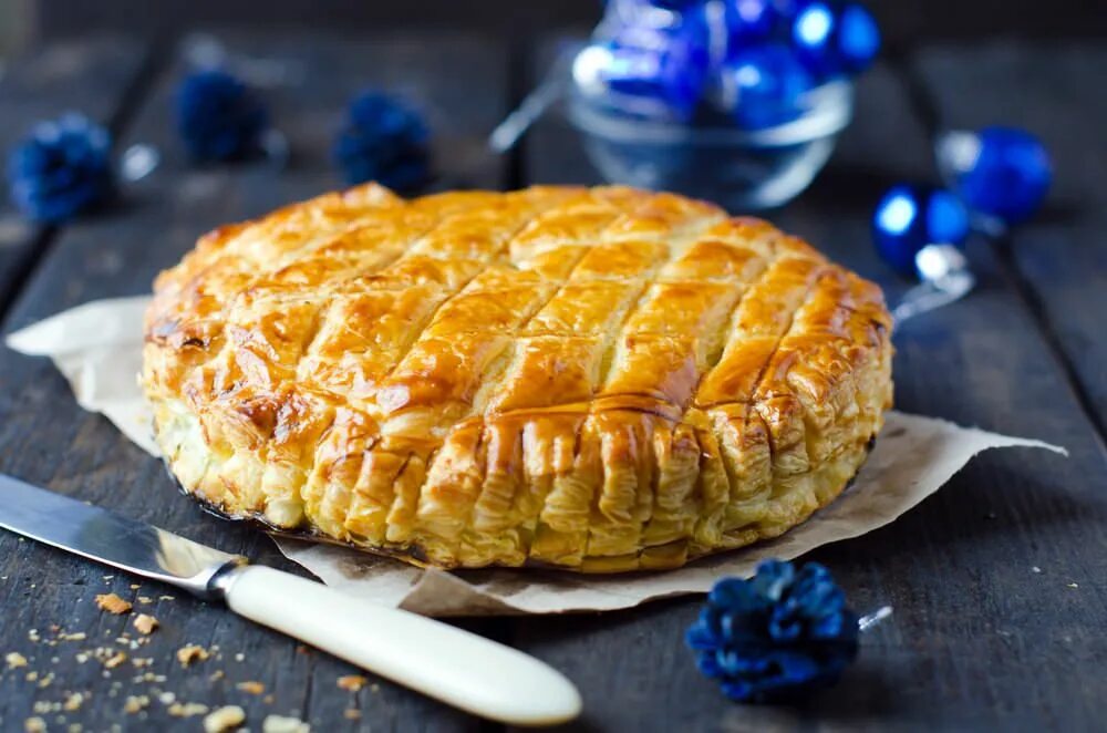 Пирог баб фото La galette des rois fait-elle grossir ? - Le blog Anaca3.com Desserts, Food, Foo