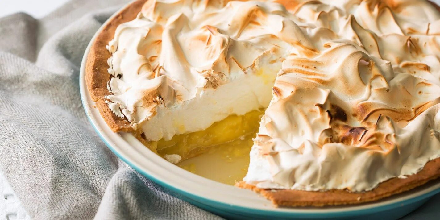 Пирог безе фото Ultimate Lemon Meringue Pie Recipe Recipe Lemon meringue pie, Lemon recipes, Lem