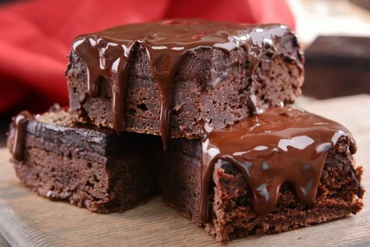 Пирог брауни фото Prajitura "Belsug de ciocolata" - Retete practice Receta Receta de brownies, Com