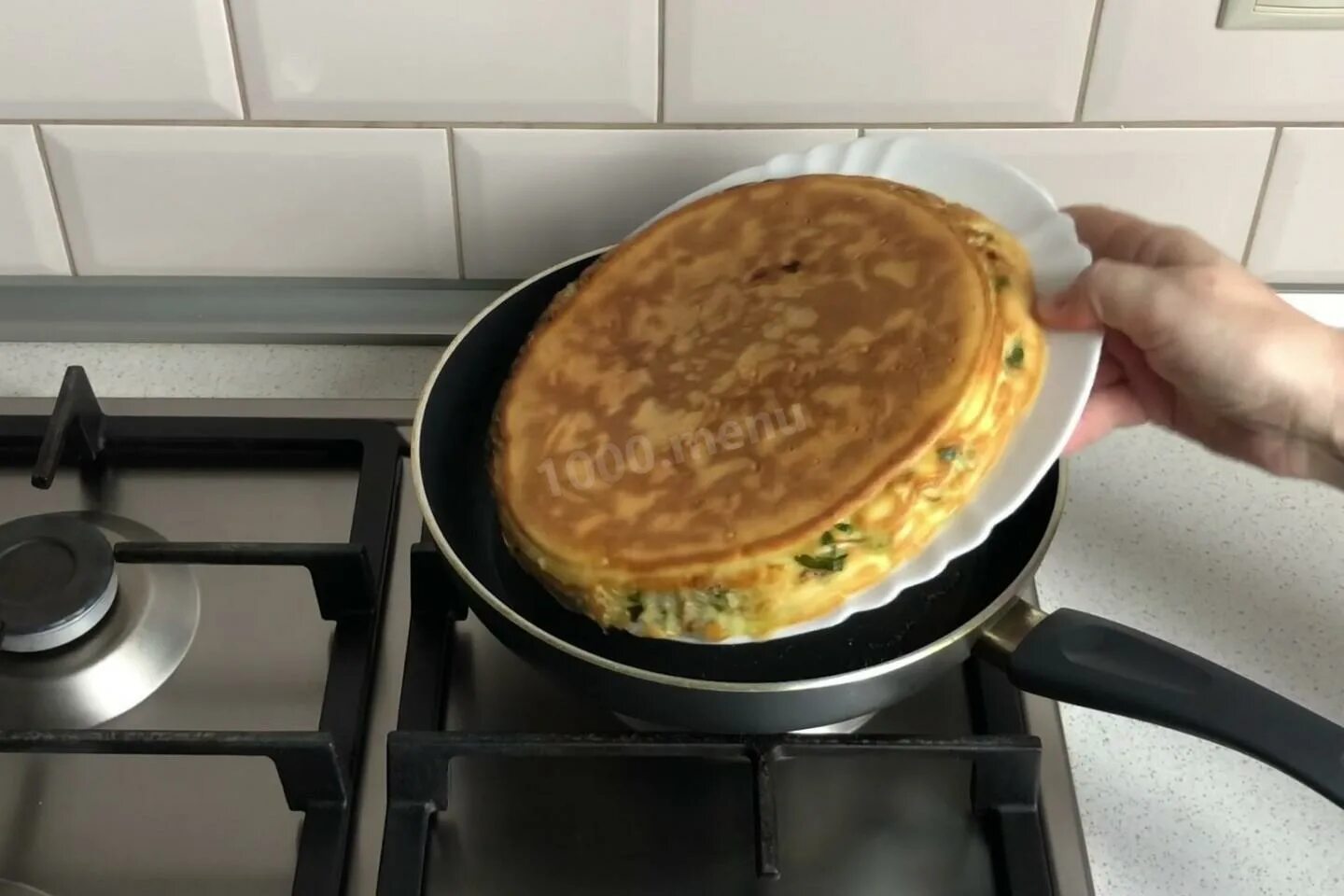 Пирог быстрый на сковороде с фото Капустный заливной пирог с капустой на сковороде рецепт фото пошагово и видео - 