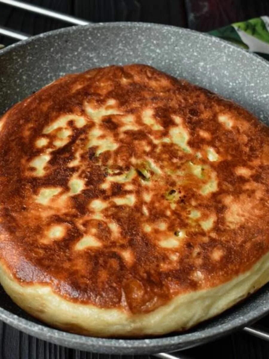 Пирог быстрый на сковороде с фото Pin auf Вкусняшки