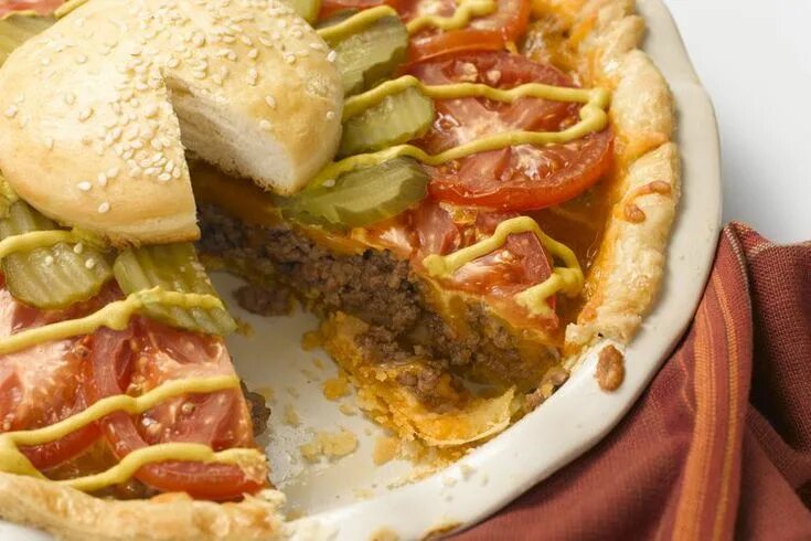 Пирог чизбургер фото How to Make a Cheeseburger Pie With a Crescent Roll Crust the Kids will Love Rec