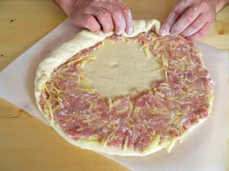 Пирог из фарша в духовке фото Пирог с картошкой и фаршем Rezept Essen und trinken, Rezepte, Teigtaschen