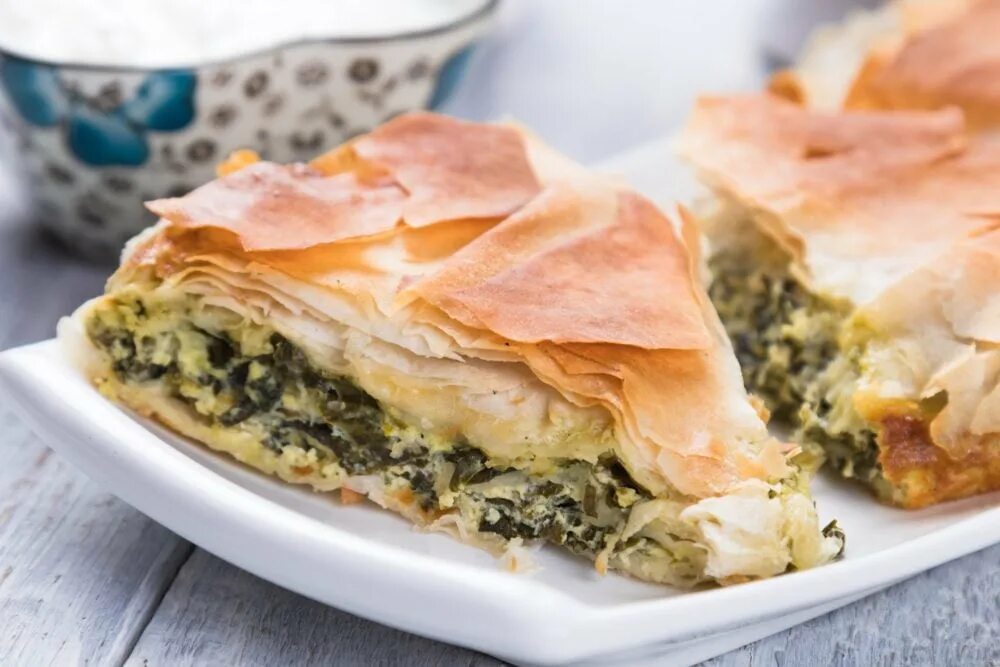Пирог из фило с фото 25+ Simple Phyllo Dough Recipes - The Kitchen Community