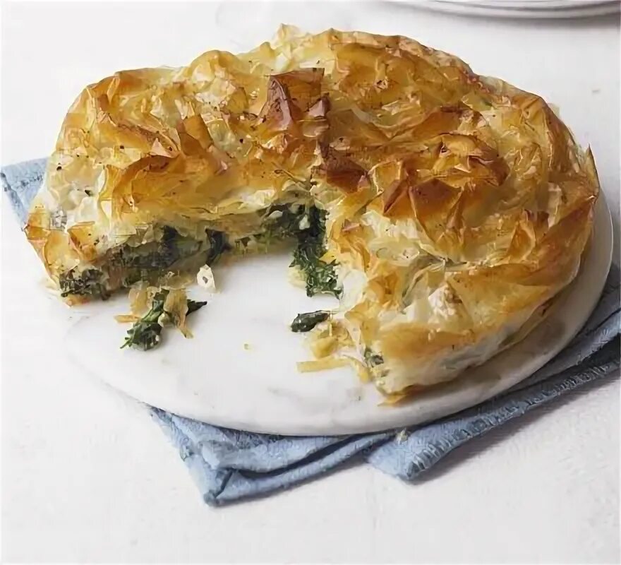 Пирог из фило с фото Spinach filo spiral pie Recipe Bbc good food recipes, Recipes, French onion soup