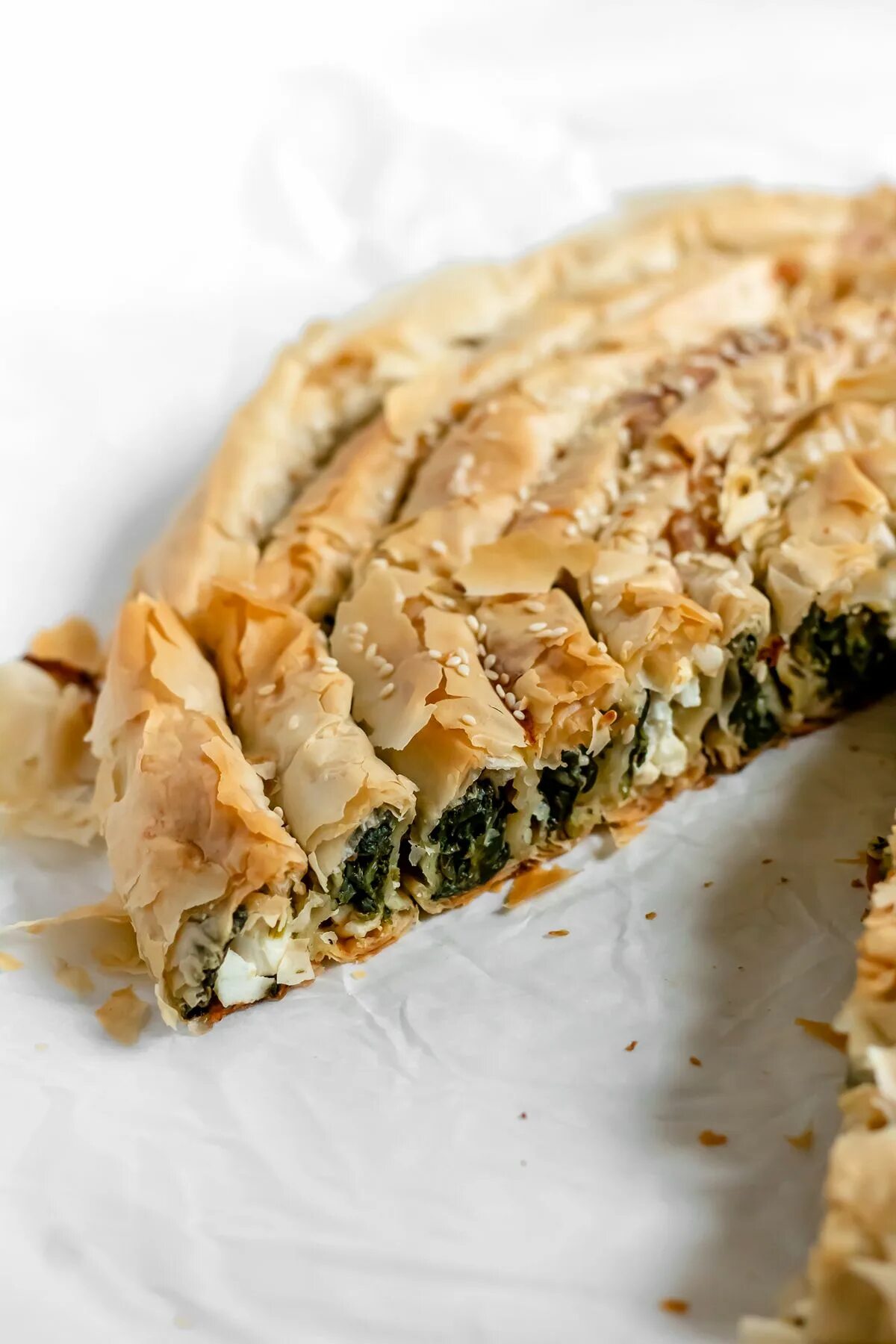 Пирог из фило с фото Spanakopita Recipe (Greek Spinach and Feta Pie) Recipe Spanakopita recipe, Greek