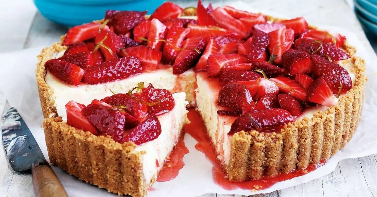 Пирог клубника фото Key lime pie with strawberries Recipe Sweet pie, Baking, Strawberry recipes