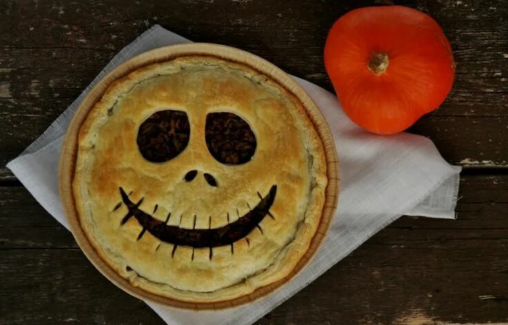 Пирог на хэллоуин фото Quiche effrayante d'Halloween - That's Amore! Dessert halloween, Cuisine hallowe
