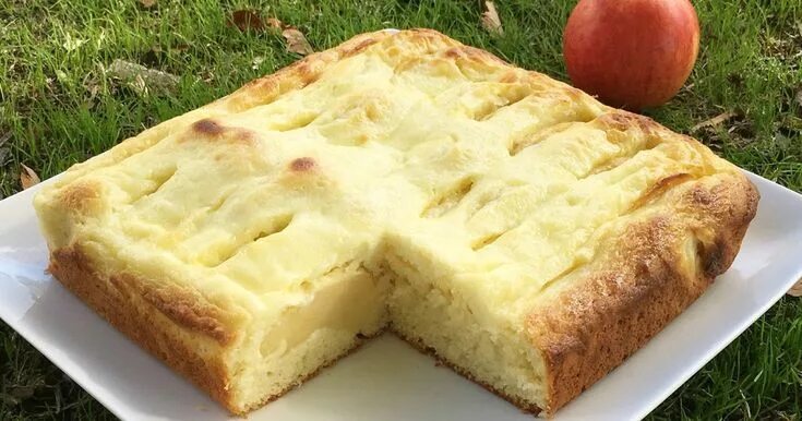 Пирог на сметане фото рецепт пошаговый Вкуснейший яблочный пирог! Тесто: 150 г маргарина 120 г сахара щепотка соли 1/2 
