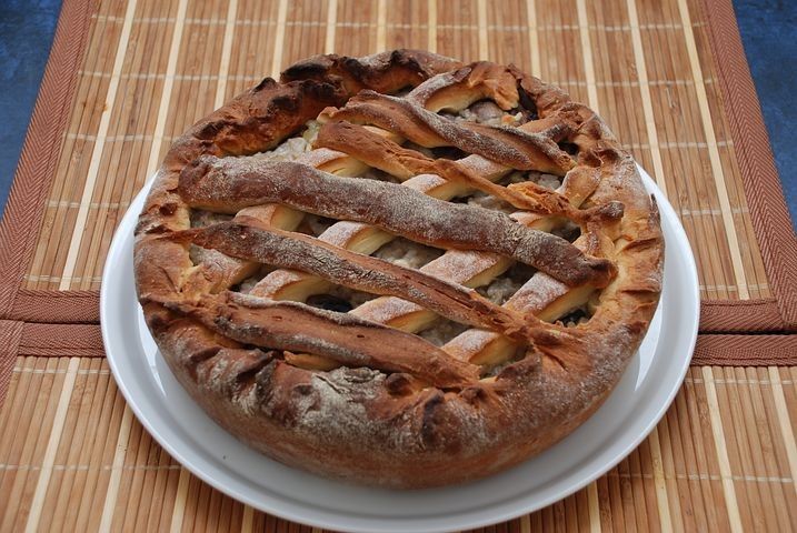Пирог на тарелке фото Do you want perfact baking ideas?? No cook meals, Food, Metabolism boosting food
