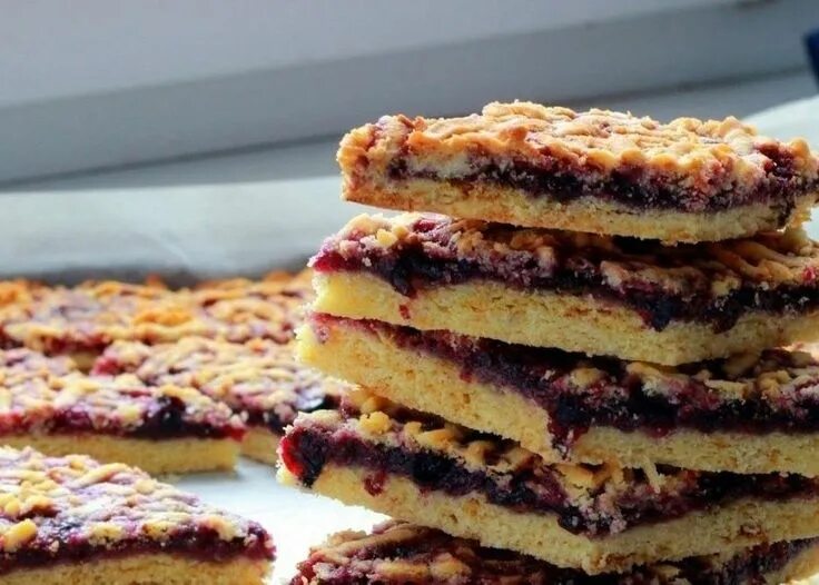 Пирог печенье рецепт фото Тёртое печенье с вареньем Jam cookies, Bread recipes homemade, Crockpot recipes 