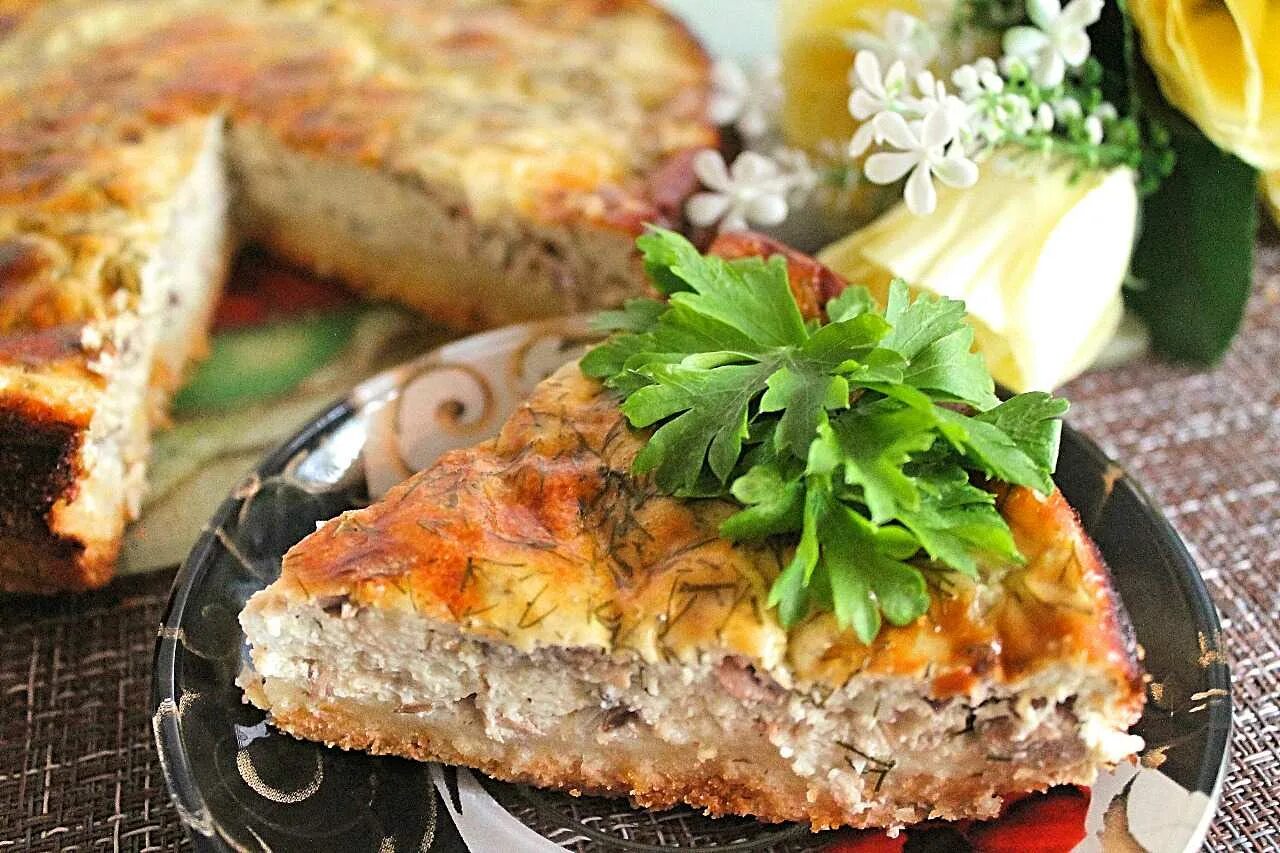 Пирог рыбными консервами с фото Картинки ПИРОГ С РЫБНЫМИ КОНСЕРВАМИ И КАРТОШКОЙ