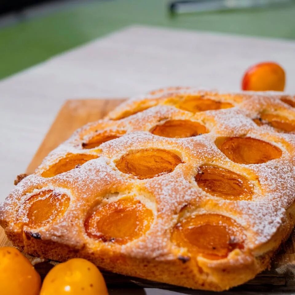 Пирог с абрикосами в духовке фото Вкусный фруктовый пирог с ванилью и абрикосами к чаю рецепт фото пошагово и виде