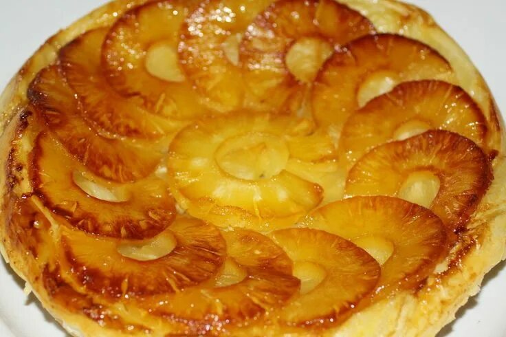 Пирог с ананасами фото Французский пирог наизнанку: Тарт Татен - Вся Соль - кулинарный блог Ольги Бакла