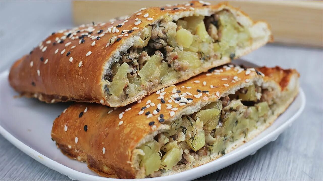 Пирог с фаршем с фото Слоеный пирог с картошкой и фаршем. Пирог из готового слоеного теста с начинкой 