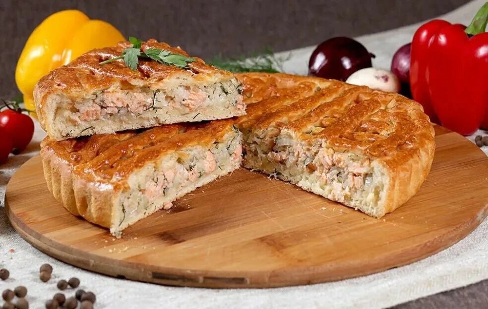 Пирог с горбушей фото Начинка для рыбного пирога из красной рыбы eCookie.ru
