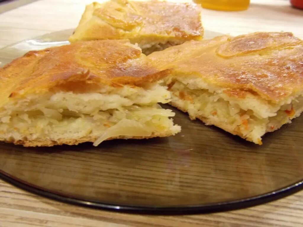 Пирог с капустой и рыбой фото Лучшие снимки пирогов с капустой и рыбой Торты, конфеты, пироги iberia-restauran