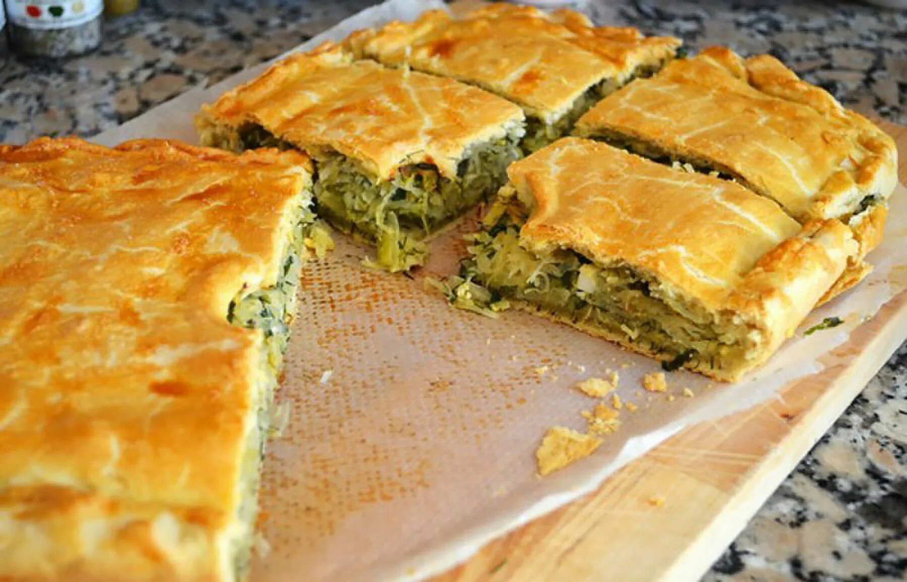Пирог с капустой рецепт с фото пошагово Вкусный заливной капустный пирог рецепт