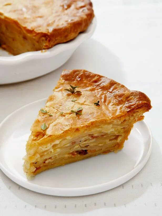 Пирог с картошкой фото Potato-Bacon Torte Recipe Food network recipes, Recipes, Food
