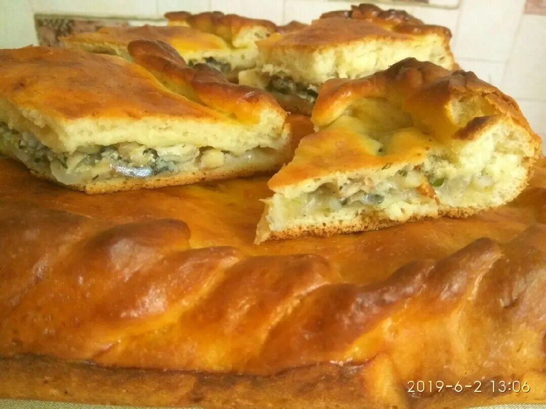 Пирог с картошкой и мойвой фото Пирог с мойвы в духовке рецепт фото