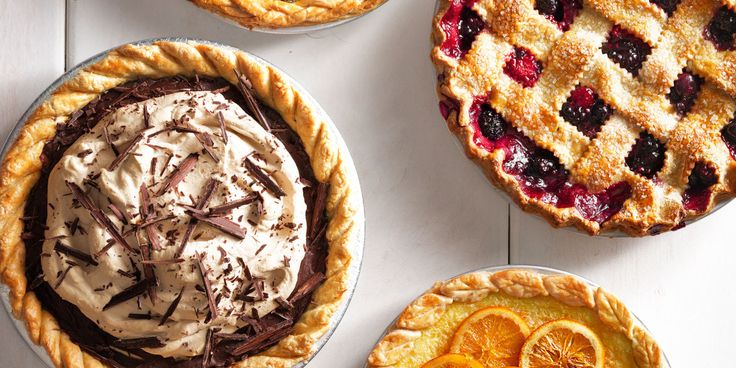 Пирог с конфетами фото The Ultimate Guide to Making Perfect Pies Easy pie, Baking, Easy pie recipes