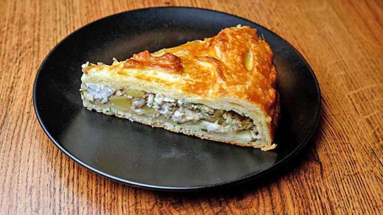 Пирог с курицей в духовке фото Вкусный заливной пирог - быстрый рецепт на кефире с разными начинками в духовке 