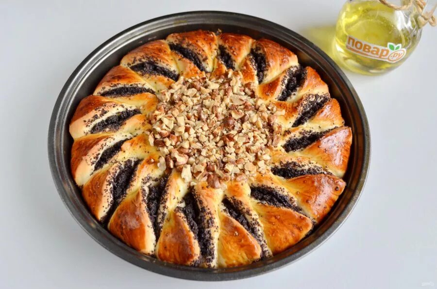 Пирог с маком фото Пирог с шоколадной пастой, маком и орехами - пошаговый рецепт с фото на Повар.ру