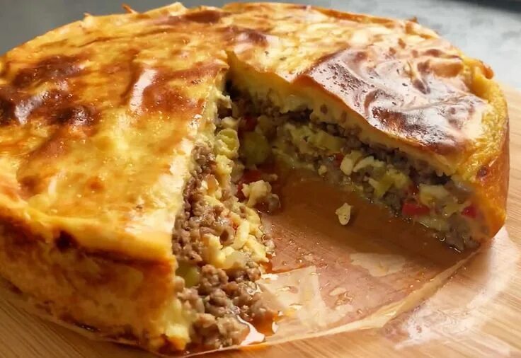 Пирог с мясом и картошкой фото Пирог из картофельного теста с мясной начинкой. Такая вкуснятина получилась! в 2