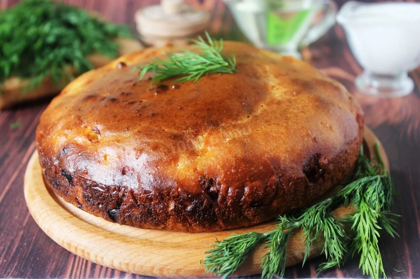 Пирог с мясом на кефире фото Заливной пирог с мясным фаршем на кефире - 6 рецептов - 1000.menu