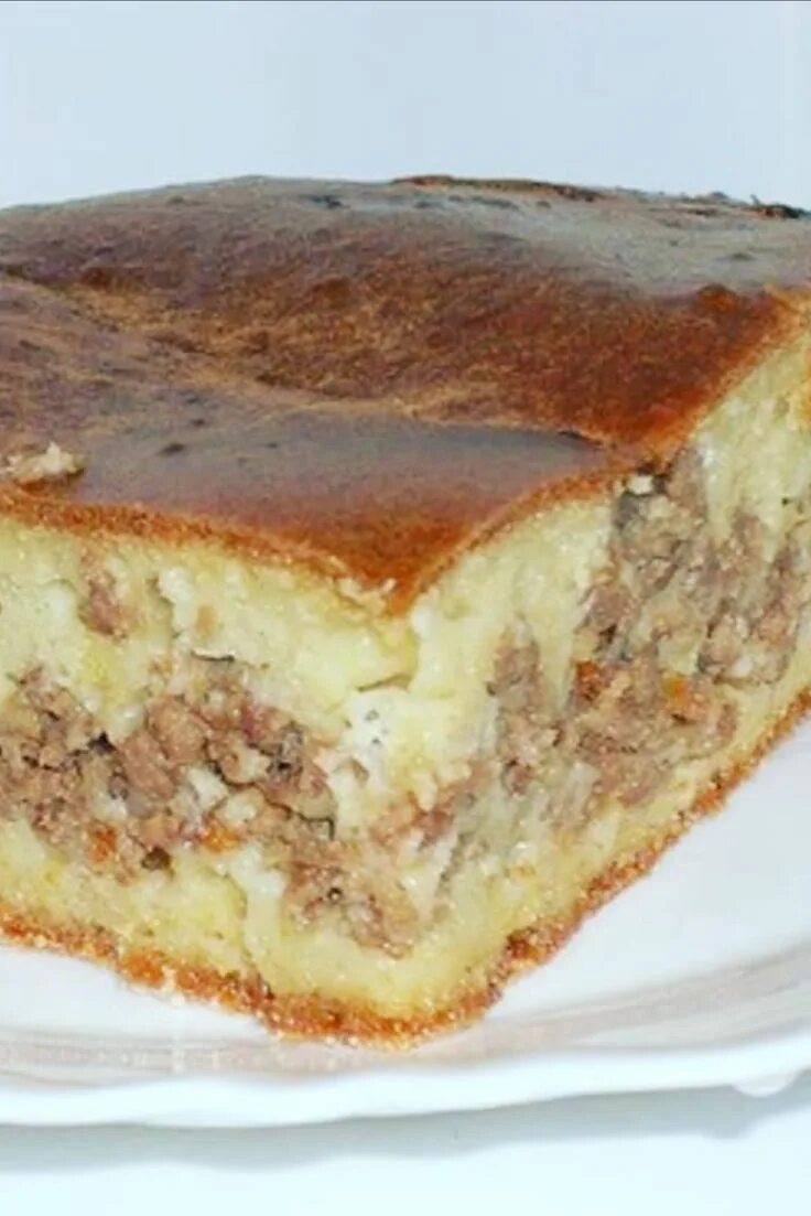 Пирог с мясом на кефире фото Отменный заливной пирог с куриным фаршем Идеи для блюд, Пирог с фаршем, Рецепты 