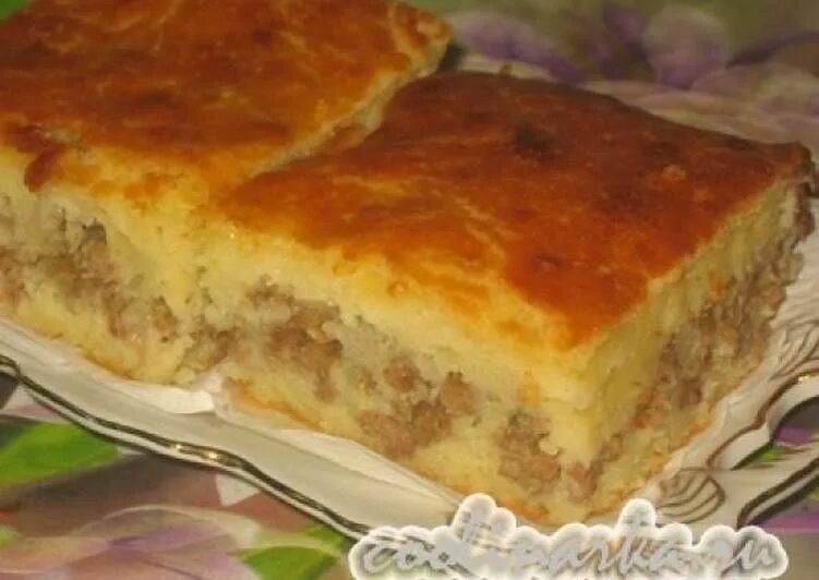 Пирог с мясом на кефире фото Гости на пороге -заливной пирог - пошаговый рецепт с фото. Автор рецепта ИРИНА Т