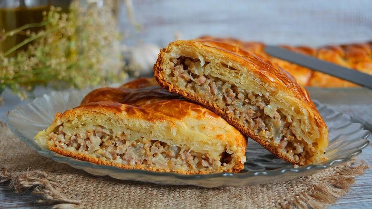 Пирог с мясом пошаговое фото Рецепт від сусіда. Українські чебуреки. - YouTube