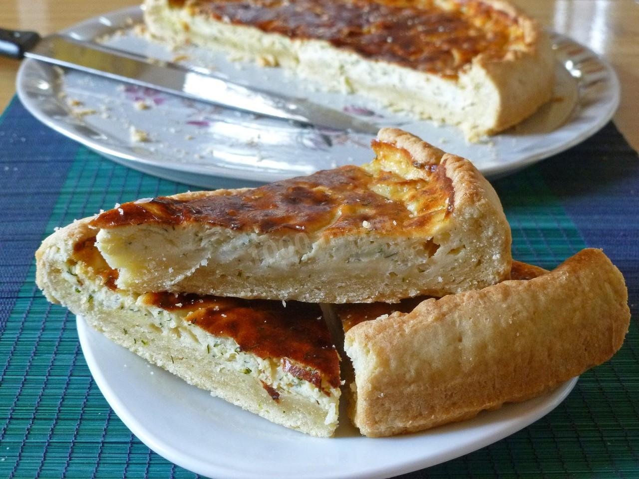 Пирог с плавленными сырками фото Пирог с плавленным сыром и луком рецепт с фото пошагово - 1000.menu