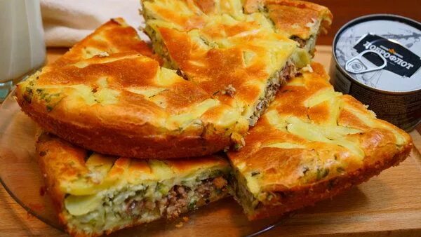 Пирог с сайрой и картошкой фото Идеальный пирог, ешь хоть каждый день! Идеи для блюд, Еда и Блюда на ужин