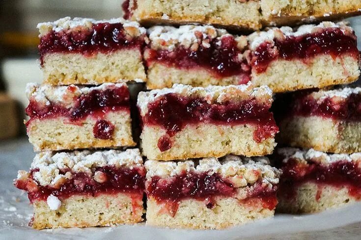 Пирог с вареньем с пошаговым фото Тертый пирог с брусникой Recipe Food, Baking, Desserts