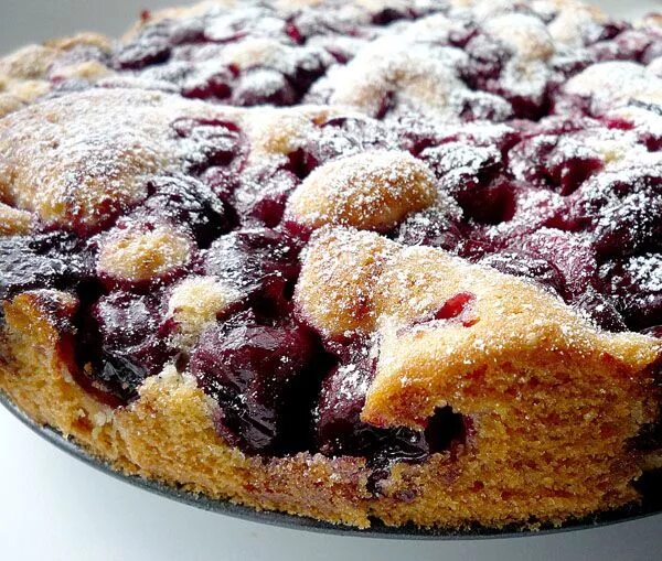Пирог с вишней рецепт с фото пошагово Вишневый пирог Вкусняшки, Сладкие рецепты, Вкусные торты