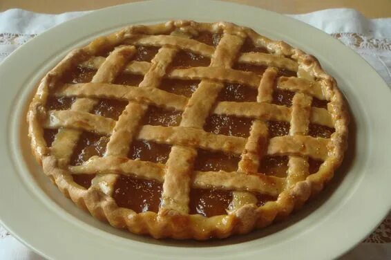 Пирог с яблочным вареньем фото Crostata di Marmelatta di Fico - Fig Jam Italian Pie Recipe on Food52 Recipe Fig