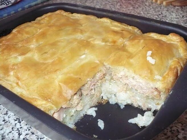 Пирог с жидким тестом с фото Ответы Mail.ru: С начинкой из какой рыбы, вкуснее всего рыбный пирог? (см)