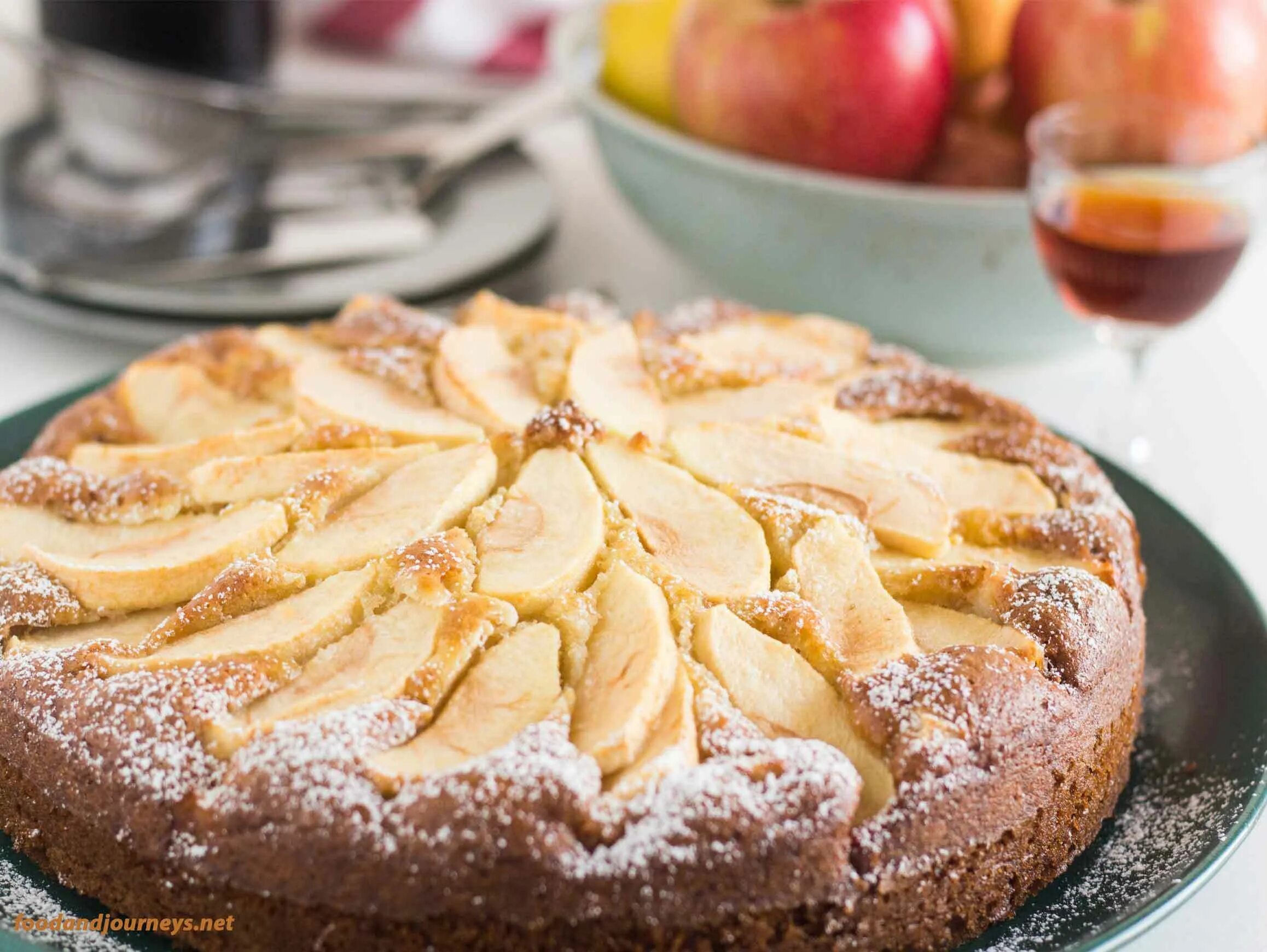 Пирог шарлотка фото Tuscan Apple Cake MPIC foodandjourneys.net Apple cake recipes, Desserts, Cake re