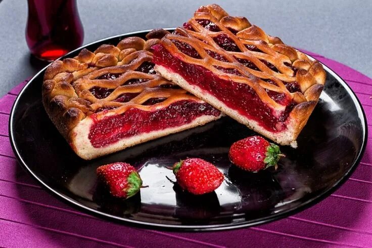 Пирог сладкий и вкусный с фото Тесто с клубникой Recipes, Cooking, Food
