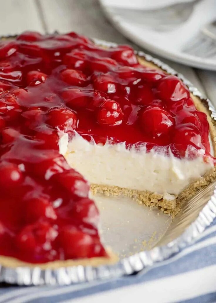 Пирог со сливками рецепт с фото Cherry Cream Cheese Pie Recipe Cherry desserts, Cream cheese recipes, Cream chee