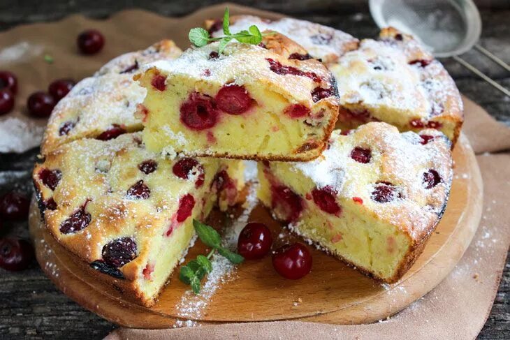 Пирог со сметаной фото Вишневый пирог на сметане - вкусный и простой рецепт Рецепт Идеи для блюд, Вишне
