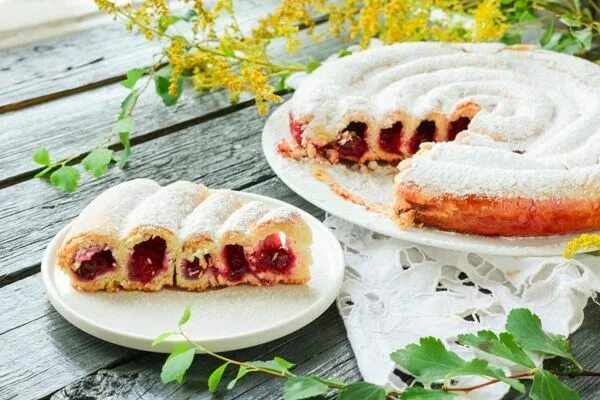 Пирог улитка рецепт фото Пирог-улитка с вишней Рецепты еды, Быстрые рецепты, Питание рецепты