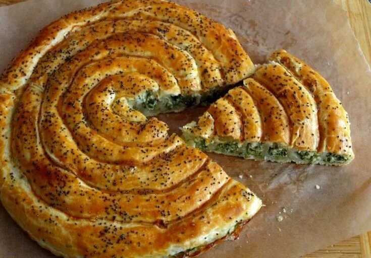 Пирог улитка рецепт фото Пирог с черемшой, салаты - 3 рецепта вкусных и полезных блюд из черемши Идеи для