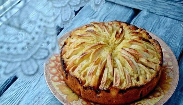Пирог яблочный ахматовой рецепт с фото Корнуэльский яблочный пирог - рецепты, как испечь традиционный английский пирог 